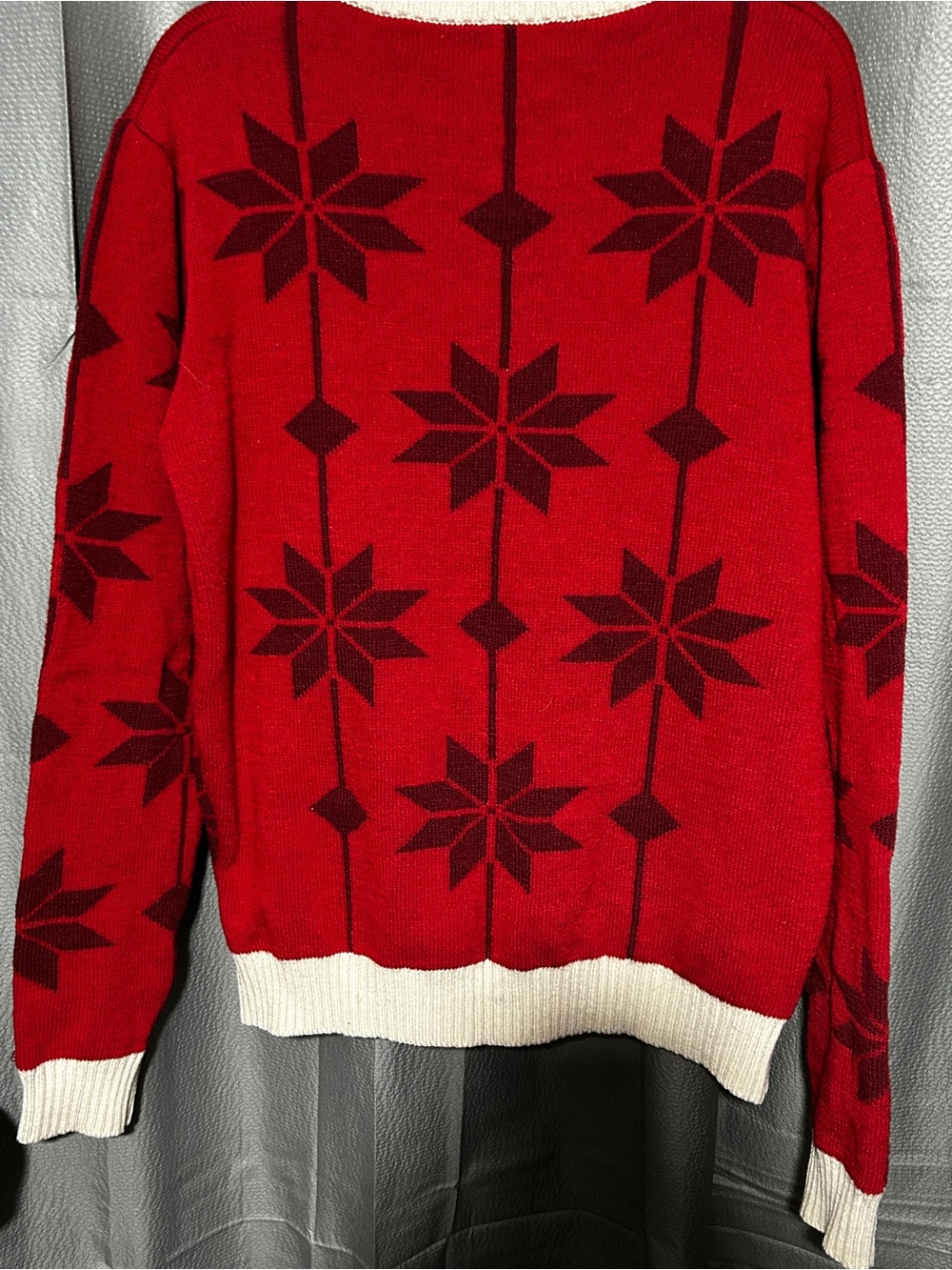 Maker's Mark Red Crewneck Sweater with Contrast Trim - Picture 4 of 6